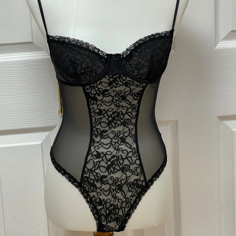 Victoria‎ Secret Black Bodysuit 34B -In Bag.